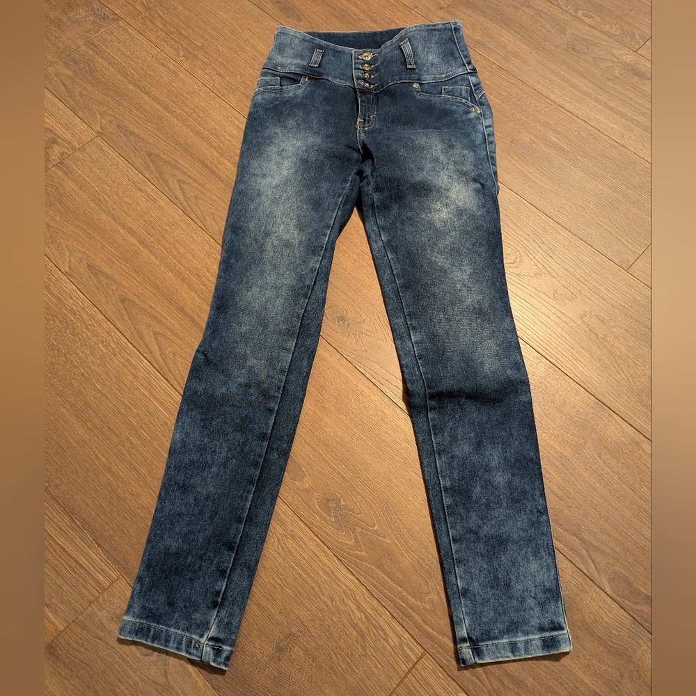 FRANKA | Butt Enhancing Columbian Blue Denim Jeans, Stretchy, High Waist, Size 7